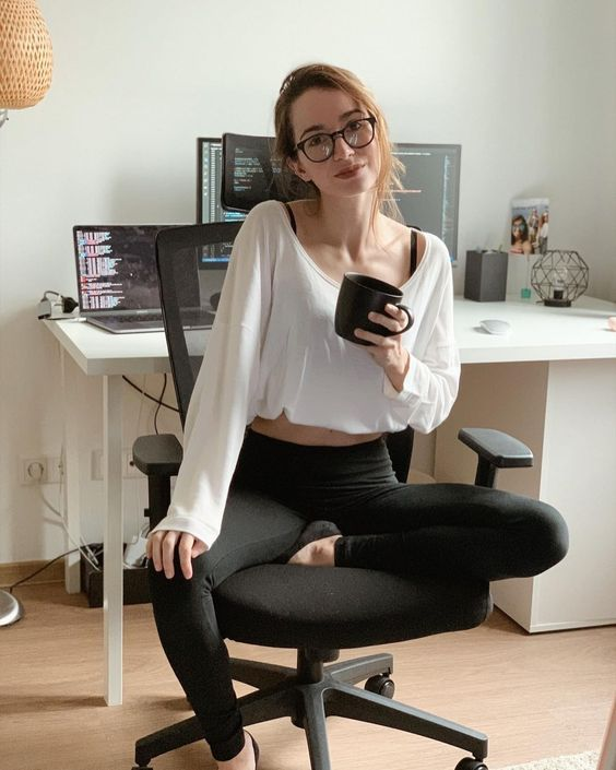 Логотип EasyDev